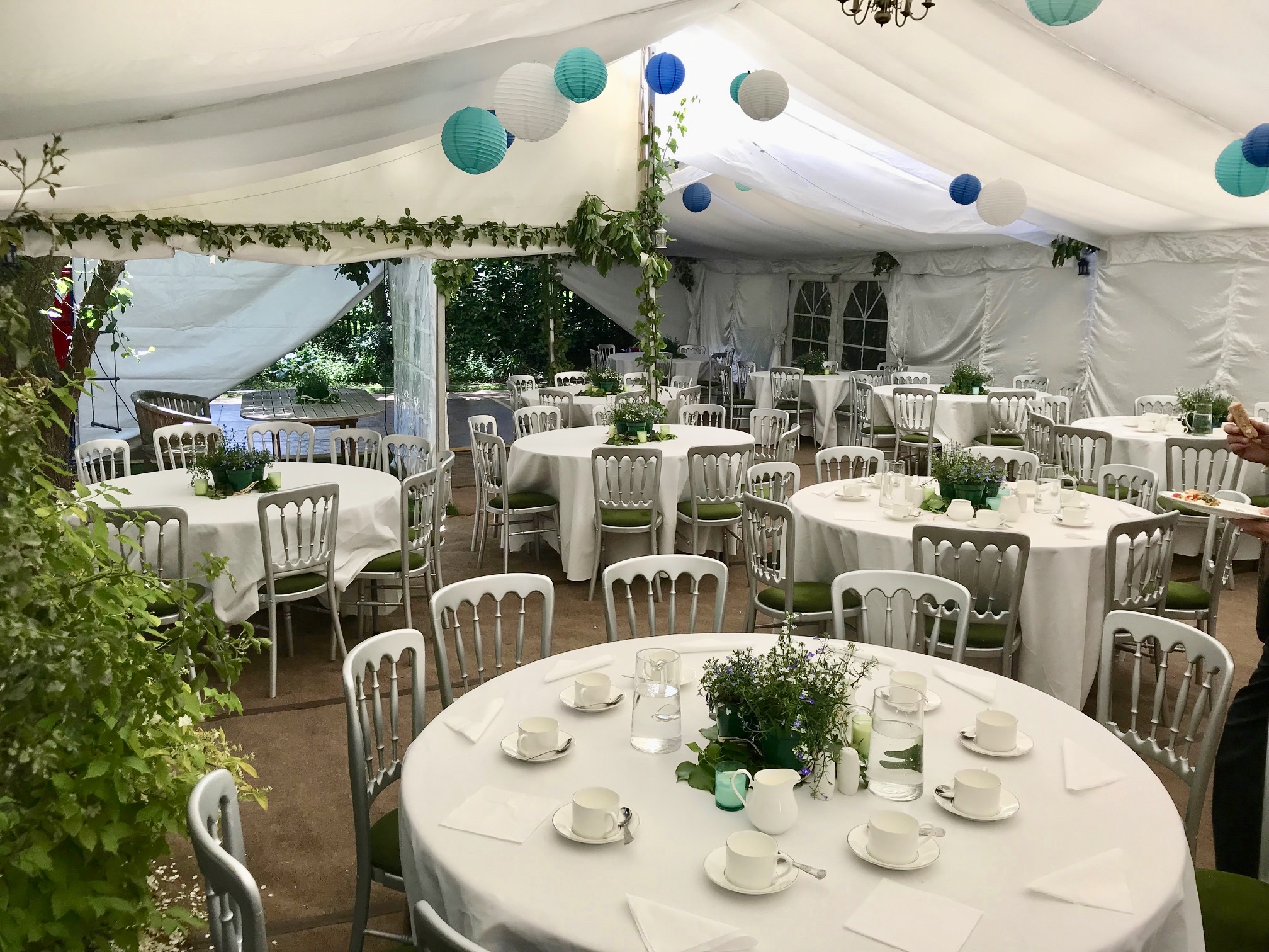 Flat vs Pleated. Choosing The Right Lining for Your Event
